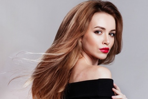 头发焗油膏怎么洗掉 头发焗油膏怎么洗掉